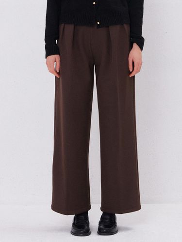 Fleece-Lined Wide Pintuck Pants [Brown] - camino - Modalova