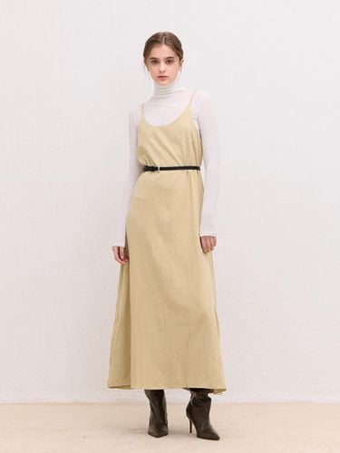 Wrinkle Layered Sleeveless Flowing Dress [Beige] - camino - Modalova