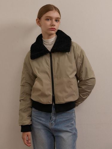 Eco Fur Reversible Bomber Jacket [Beige] - camino - Modalova