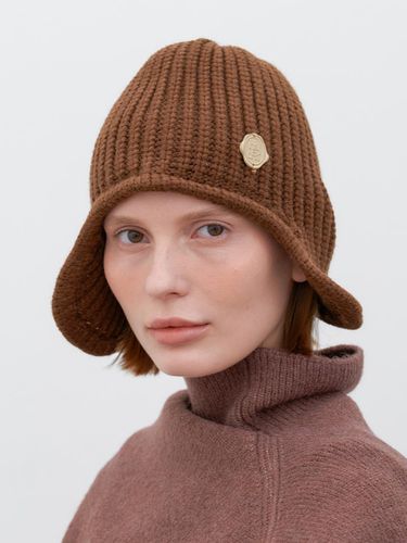 Nordic Premium Earflap Warmer Beanie [] (C055_BROWN) - halden - Modalova