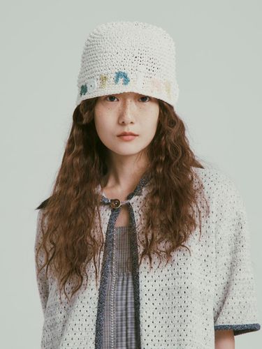 Handcrafted Lightweight Cotton Bucket Hat - MISU A BARBE - Modalova