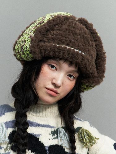 Handcrafted Detachable Ear Winter Hat [] - MISU A BARBE - Modalova