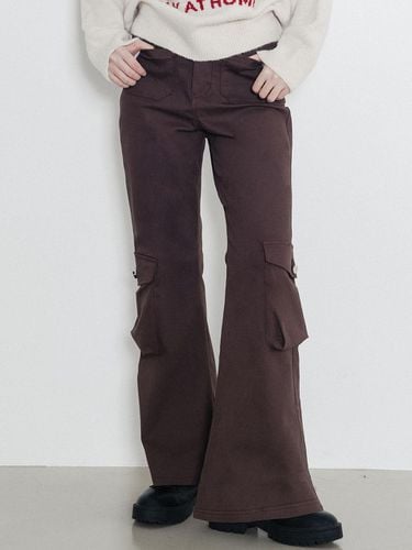 Pocket Cargo Boot-Cut Cotton-Spandex Pants [Brown] - HIGHSCHOOLDISCO - Modalova