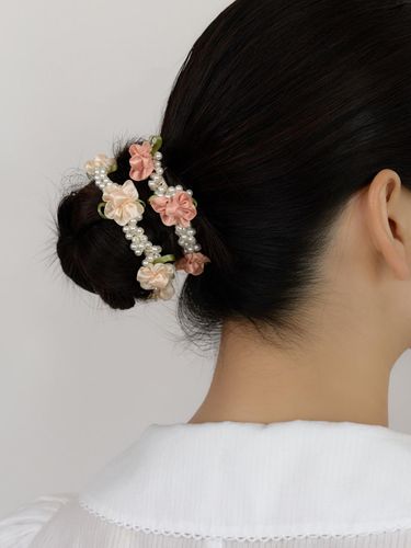 Woven Pearl Floral Hair Strap [, White] - FANTASTIC PLANET - Modalova