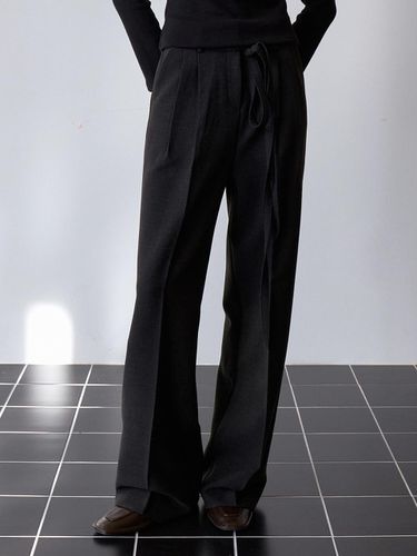 Winter High-Waisted Two-Belt Straight-Leg Slacks [Black] (OU1550) - ouie - Modalova