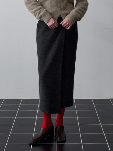 Winter Maxi Wrap Skirt [Deep Charcoal] (OU1552) - ouie - Modalova