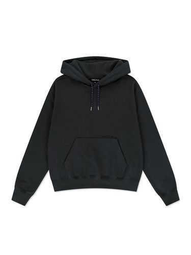 String Point Cotton Standard Fit Hoodie [Charcoal] (RTW-HD241) - VERUTUM - Modalova