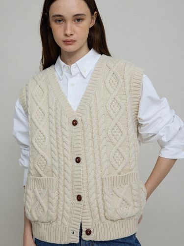 Irish Wool Fisherman Vest [Beige] - L’EAU - Modalova