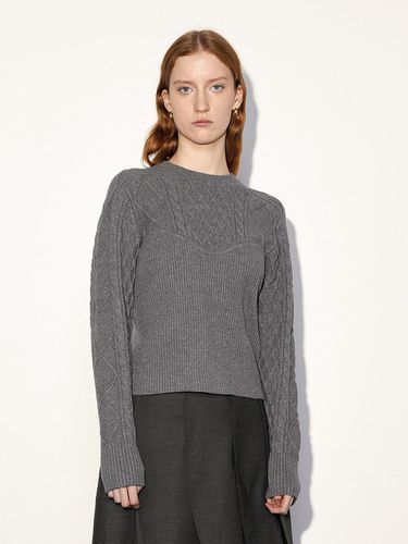 Crew Neck Cable Soft Wool Sweater - PIA STUDIO - Modalova