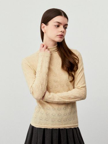 Flower Sheer Mock Neck Slim Fit Knit [Beige] - koolkitten - Modalova