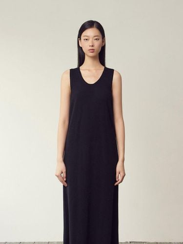 Cashmere Sleeveless U-neck String Long Dress [Black] - Mare di mari - Modalova