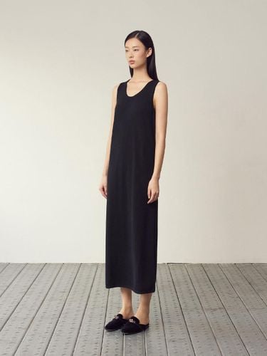 Cashmere Sleeveless U-neck String Detail Dress [Black] - Mare di mari - Modalova