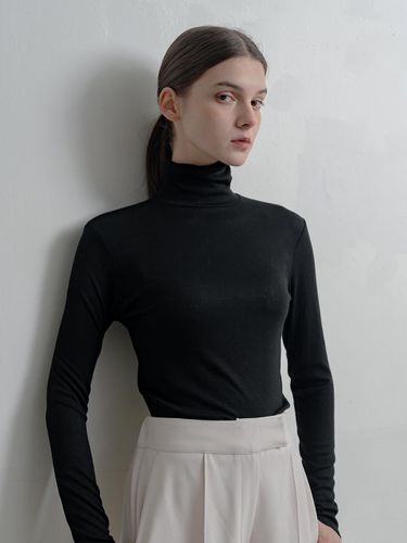 Wool Tencel Lightweight Turtleneck Tee - DEFEMME - Modalova