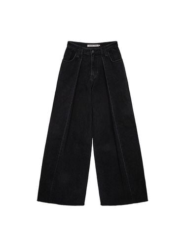 Tuck Point Wide Leg Denim Pants [Black] - Matin Kim - Modalova