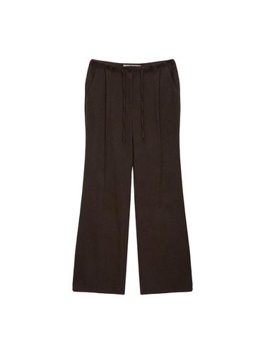 Waist Button String Slim Pants [Brown] - Matin Kim - Modalova