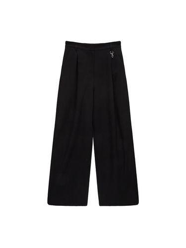 Tuck Pocket Wide Pleated Pants [Black] - Matin Kim - Modalova