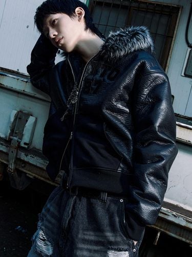 Trimming Hood Zip-Up Bomber Jacket [Black] - LECYTO - Modalova