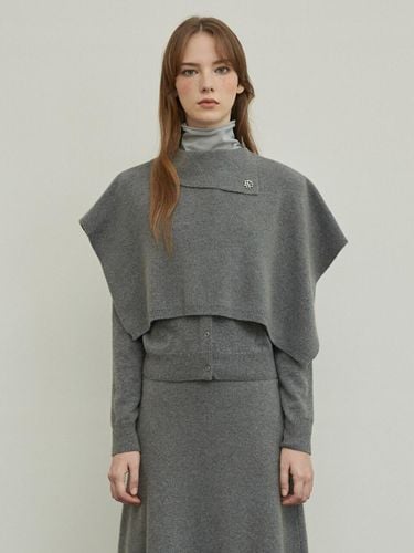 Fur Asymmetric Oversized Warmer (A244PWK932) - NICE CLAUP - Modalova