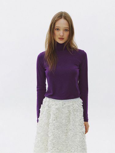 Classic Wool Tencel Turtleneck Top [PURPLE] - LO61 - Modalova