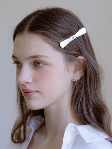 Metal Ribbon Mini 8cm Hair Clip (JP-22-164CC) - Jean Paul Clarisse - Modalova