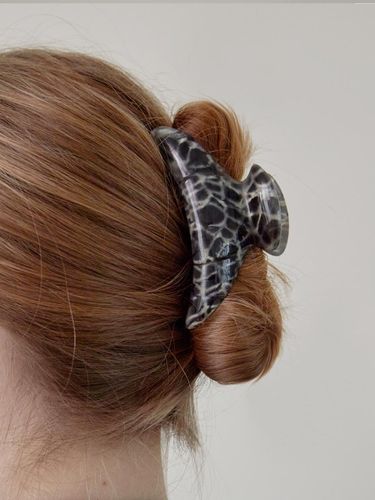 French Hand-painted Steel Helsinki Hair Clip (MPSA0033) - Jean Paul Clarisse - Modalova