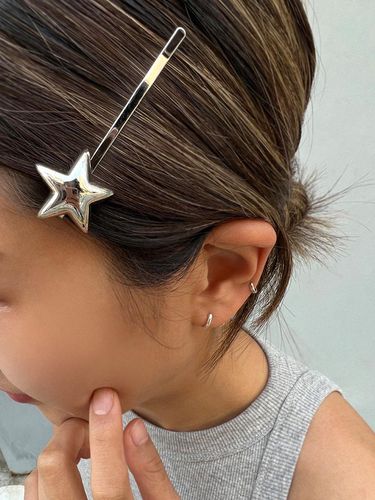 Metal Big Star Premium Hair Pin (AR223015) - ANNAFLAIR1986 - Modalova