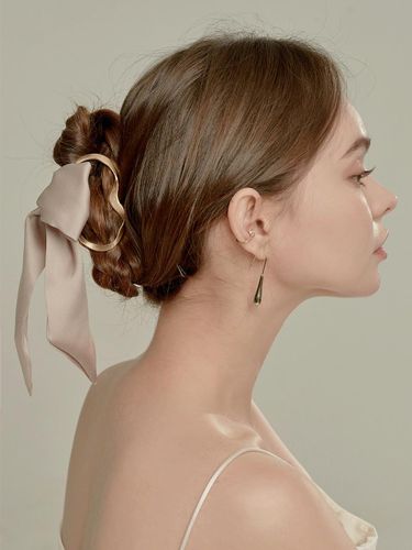 Urban Versatile 2-Way Detachable Hair Clip - BESTY - Modalova