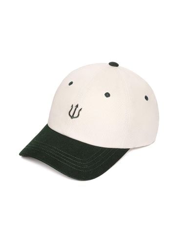 Two Tone Adjustable Cotton Baseball Cap [IVORY+D/GREEN] (HW-BC183) - VERUTUM - Modalova