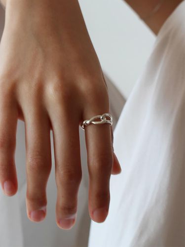 Sterling Silver Melting Tie Ring - NORMALLEE - Modalova