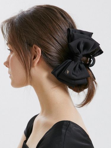 Tier Satin Delicate Ribbon Hair Clip (JP-24-422CC) - Jean Paul Clarisse - Modalova