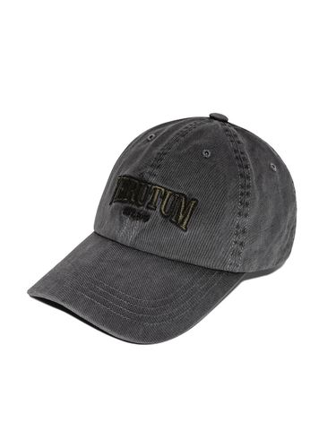 Serif Arch Logo Pigment Deep Cotton Cap [Black] (HW-BC199P) - VERUTUM - Modalova