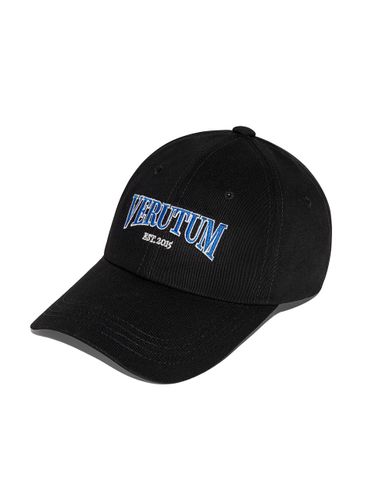 Serif Small Arch Logo Low Profile Cotton Cap [Black] (HW-BC190) - VERUTUM - Modalova