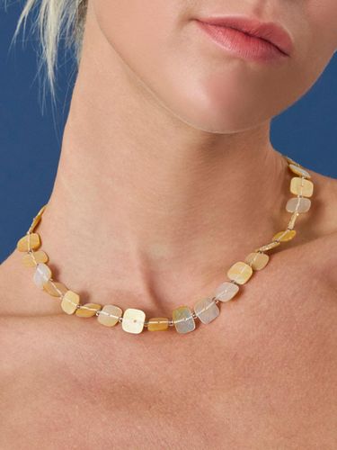 Mother of Pearl Handcrafted Adjustable Necklace (AN2240025) - ANNAFLAIR1986 - Modalova