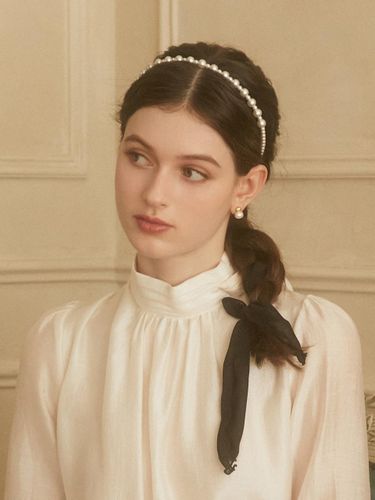 Chiffon Pearl Dual String Hairband (JP-24-444HB) - Jean Paul Clarisse - Modalova