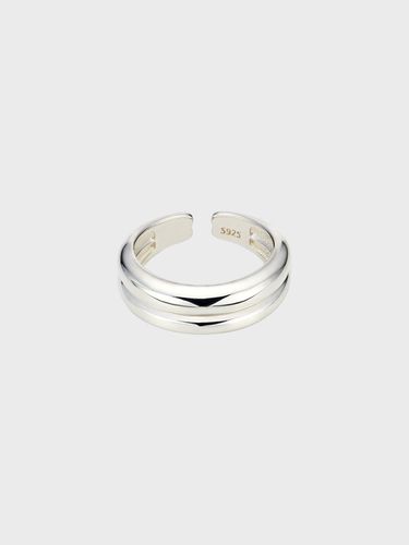 Sterling Adjustable Open Ring - NORMALLEE - Modalova