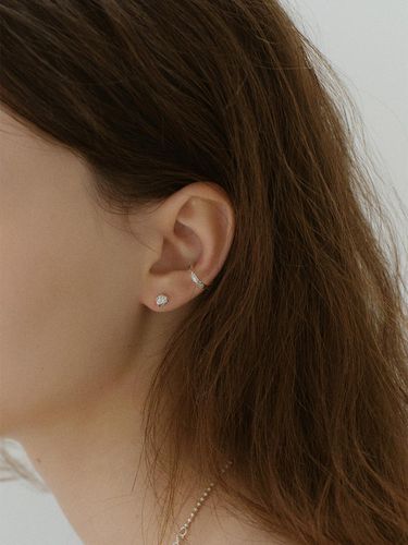 Sterling Hammer Textured Glitter Ear Cuff [] - NORMALLEE - Modalova