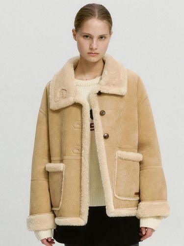 High-neck Faux Fur Mouton Leather Jacket [Beige] (MAEDJK16CBE) - marieclaire - Modalova