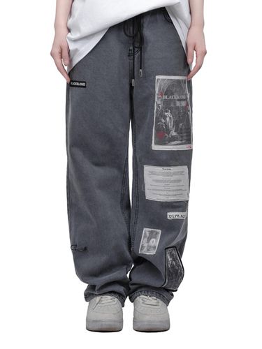 Renaissance Patch Denim Pants [Dark Gray] - BLACKBLOND - Modalova