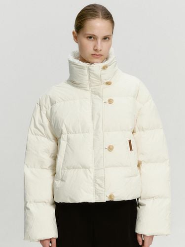 Boucl Neck Short Down Jacket (MAEDDW56MIV) - marieclaire - Modalova