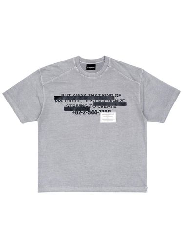 Hidden Slogan Pigment T-Shirt [Gray] - BLACKBLOND - Modalova