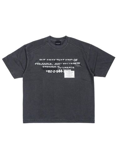 Hidden Slogan Pigment T-Shirt [Charcoal] - BLACKBLOND - Modalova