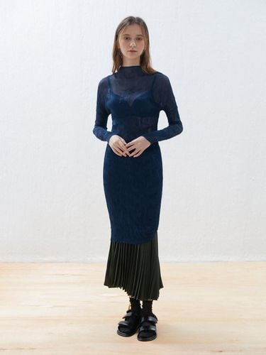 See-through Semi-High Neck Slim-fit Pleated Dress (LPOPF023004) - Lapli - Modalova