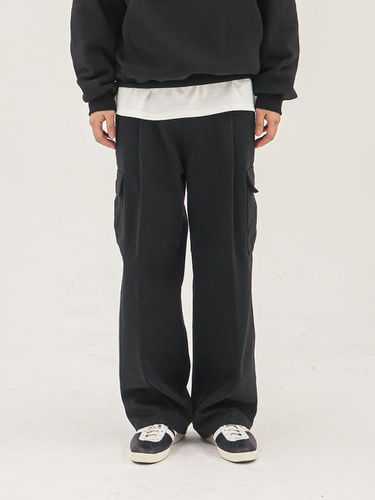 Pintuck Wide Semi-Balloon Cargo Pants [Black] - THESTORI - Modalova