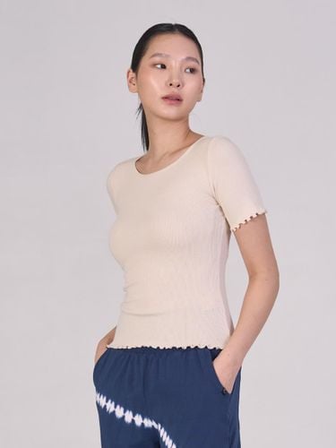 Edge Frill Short Sleeve Top [Cream Beige] (OZTS1166) - ozez - Modalova