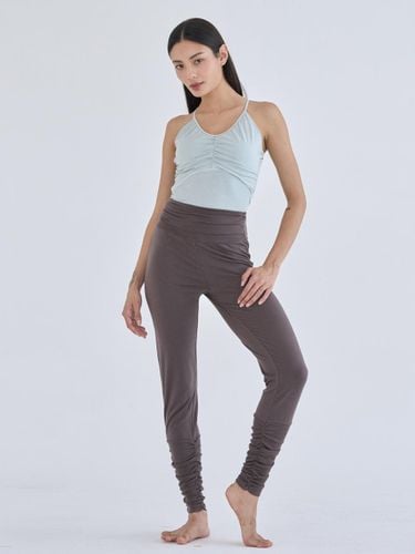 Modal Slim Fit Legging Jogger Pants [Mocha Brown] (OZPN2110) - ozez - Modalova