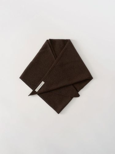 Triangle Wool Cashmere Muffler [Brown] - NOTHING WRITTEN - Modalova