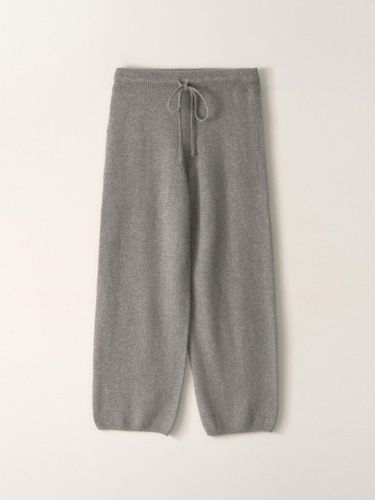 Wool Seamless Handmade Knit Pants [Gray] - NOTHING WRITTEN - Modalova