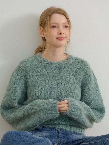 Round Neck Baby Alpaca Relaxed Fit Sweater [GREEN] - VEM.VER - Modalova