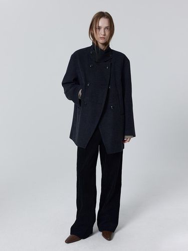 Classic Cotton Irregular-ribbed Corduroy Slacks [Black] - JULIAPEPE - Modalova