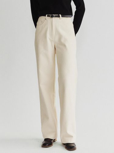 Semi Wide Elegant Premium Pants [Ivory] - noeud - Modalova